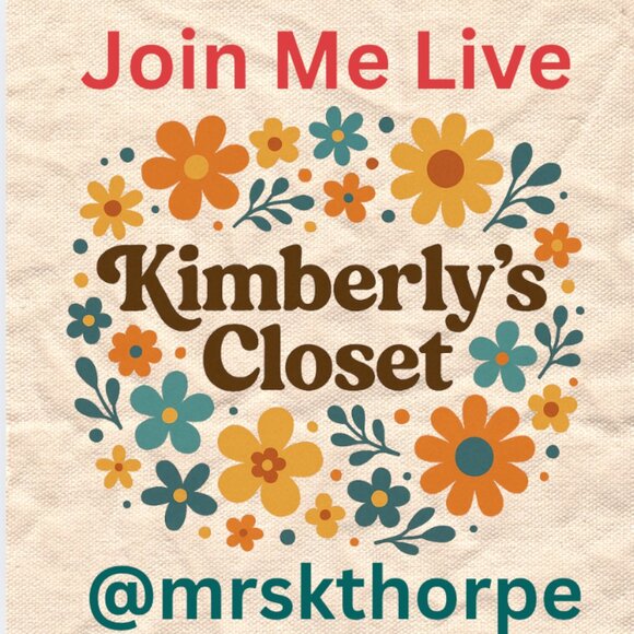 ✨ LIVE SHOW ALERT! ✨ Hey friends! I’m going LIVE soon! - Picture 1 of 1